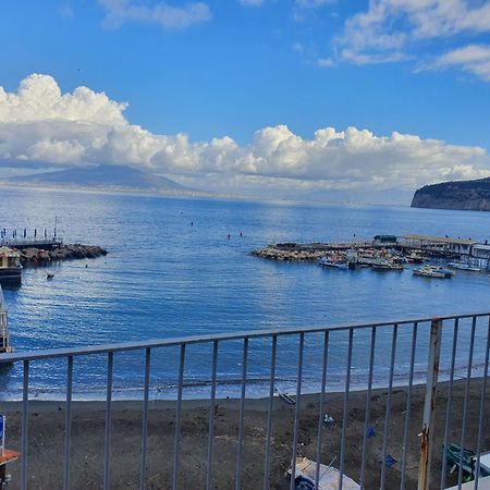 Il Borgo Antico Sorrento Sea View Apartman Kültér fotó