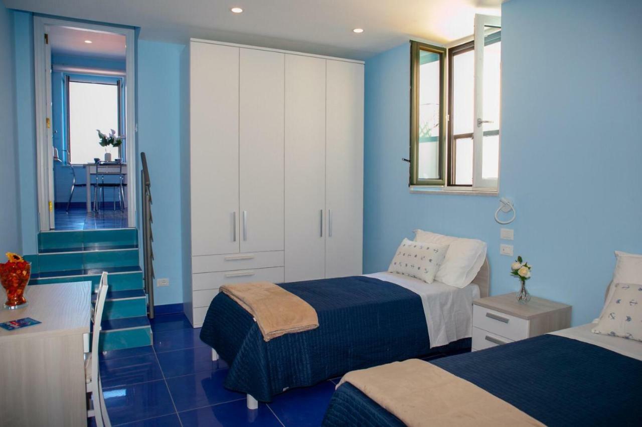 Il Borgo Antico Sorrento Sea View Apartman Kültér fotó